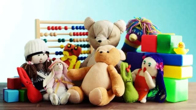 Обложка курса: Игры и игрушки: от рождения до школы [Ольга Силина]. Площадка: Складчик