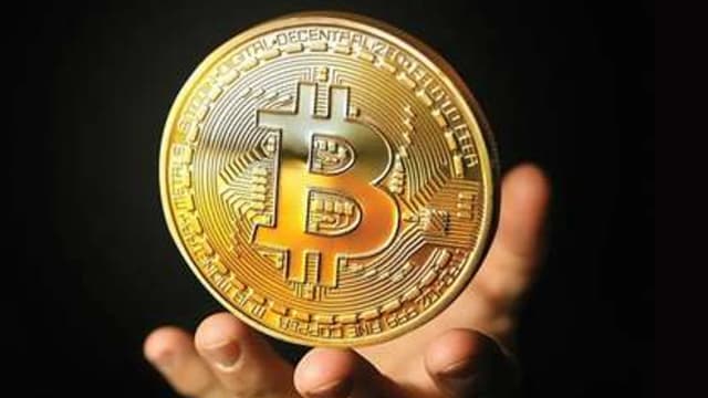 Обложка курса: Как заработать биткоины. Площадка: Складчик