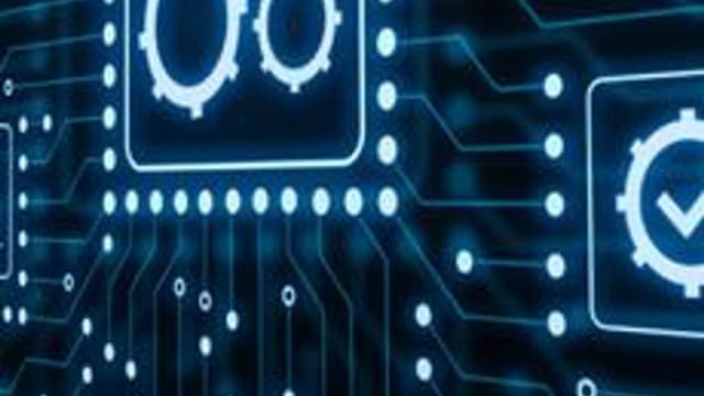 Обложка курса «Кто ты в IT?» на Stepik