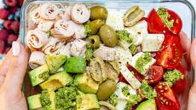 Обложка курса «Lunch at work» на Stepik