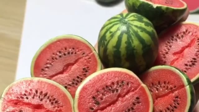 Обложка курса: [ManuFruktura] Арбуз в разрезе (Юлия Бухарова). Площадка: Складчина.biz