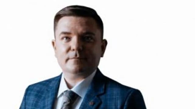 Обложка курса: Миллион долларов за 15 лет. Январь 2019 (Максим Петров). Площадка: Складчина.biz