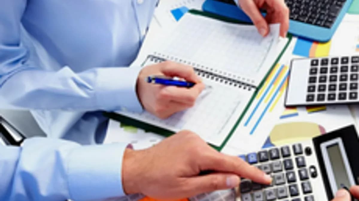 Обложка курса «Основы бухгалтерского учета» на Stepik