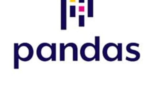 Обложка курса «Pandas с нуля» на Stepik