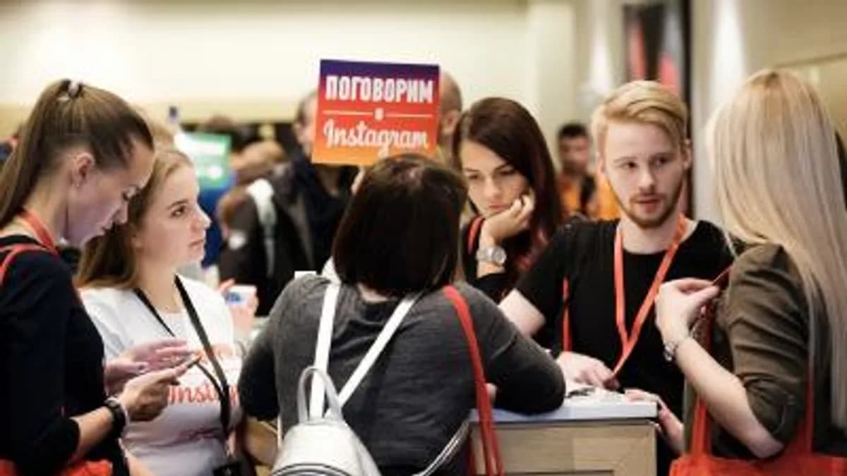 Обложка курса: Суровый питерский SMM. Площадка: Складчина.biz