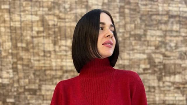 Обложка курса: Свитер «V-ерена» (sab.irina). Площадка: Складчина.biz