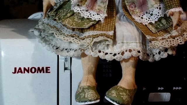 Обложка курса: Текстильная шарнирная кукла (Елена Диденко). Площадка: Складчина.biz