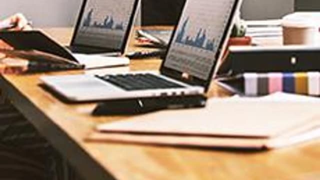 Обложка курса «Управление проектами (ознакомительный модуль)» на Stepik