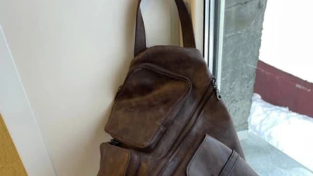 Обложка курса: [Выкройки] Рюкзак-слинг [Mark Nikolai Leather]. Площадка: Складчик
