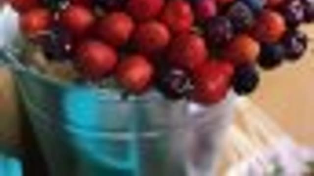 Обложка курса: Букеты из ягод. Площадка: Складчик