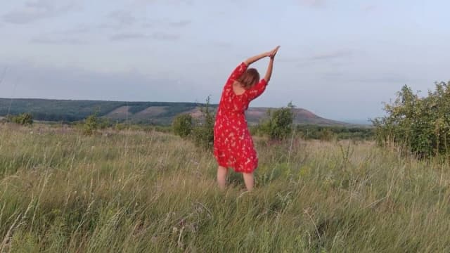 Обложка курса: Кармический йога-танец Каошики. Тариф 108 дней практик, 7 уровней (Алена Снеба). Площадка: Складчина.biz