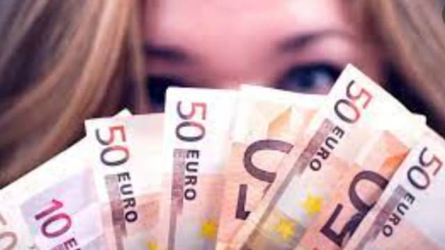 Обложка курса: Откройтесь навстречу деньгам (Ким Кук). Площадка: Складчина.biz