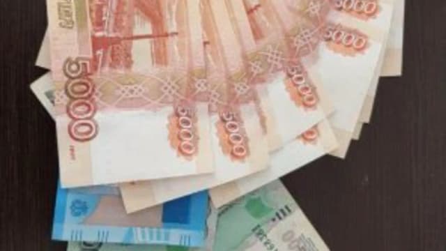 Обложка курса: Посмотрел. Повторил. Заработал (Карина Росс). Площадка: Складчина.biz