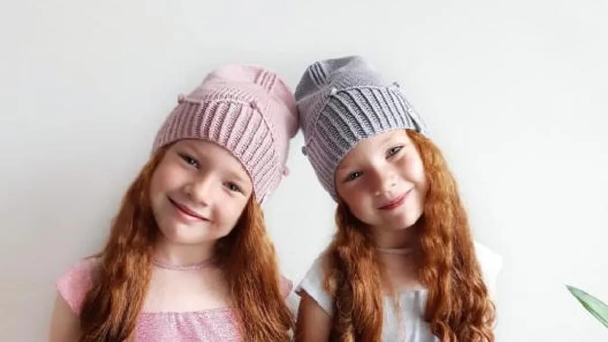 Обложка курса: Шапка «Queen hat» (Надежда Фукалова). Площадка: Складчина.biz