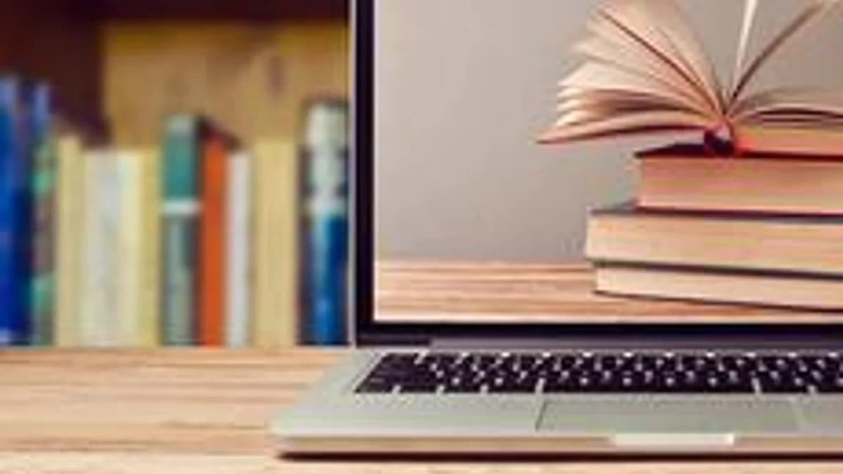Обложка курса «Социальные сети в библиотечной практике» на Stepik