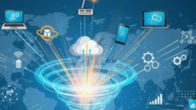 Обложка курса «Цифровая трансформация педагога» на Stepik