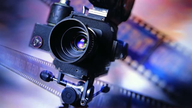 Обложка курса: ВИДЕО-ПРОФИ. Тренинг по созданию и заработку на видео.. Площадка: Складчик