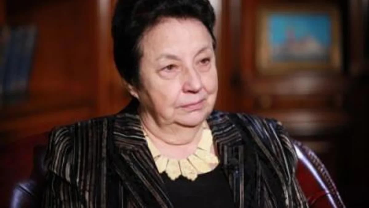 Обложка курса: Зоопсихология и этология (Зоя Зорина). Площадка: Складчина.biz